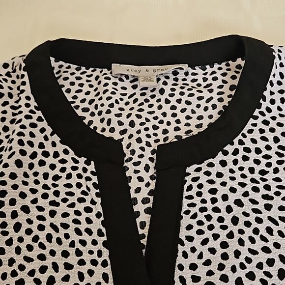 Greg & Gray Loose Fitting Sleeveless Top Black/White Small - Picture 14 of 16